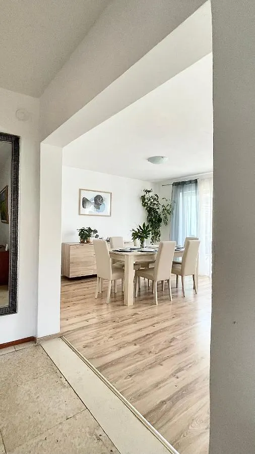 Marina View Apartments Pula