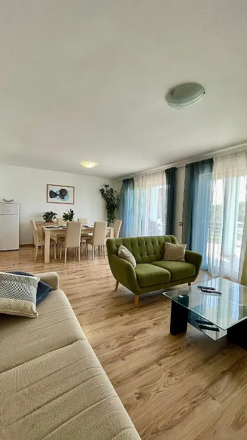 Marina View Apartments Pula Croatia